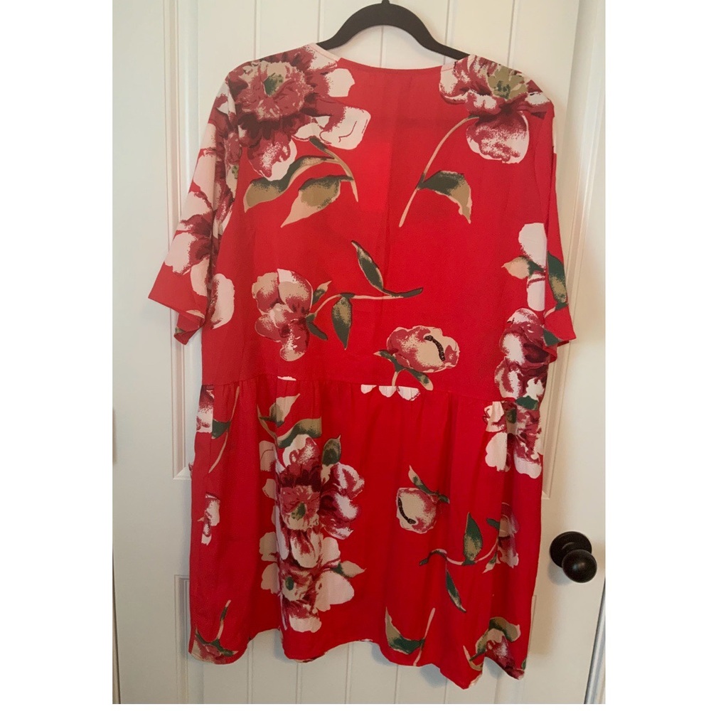 Belongsci Floral Print Red Half Sleeve Button Down V-Neck Dress - Picture 4 of 6